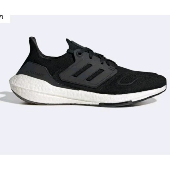 Adidas Ultraboost 22 Running Sneaker Shoes Wmns Sz 6 Black White Lace-Up GX5591 - Picture 1 of 16